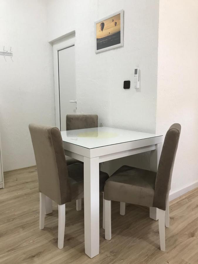 Apartamento Soba Milojkovic Golubac Exterior foto